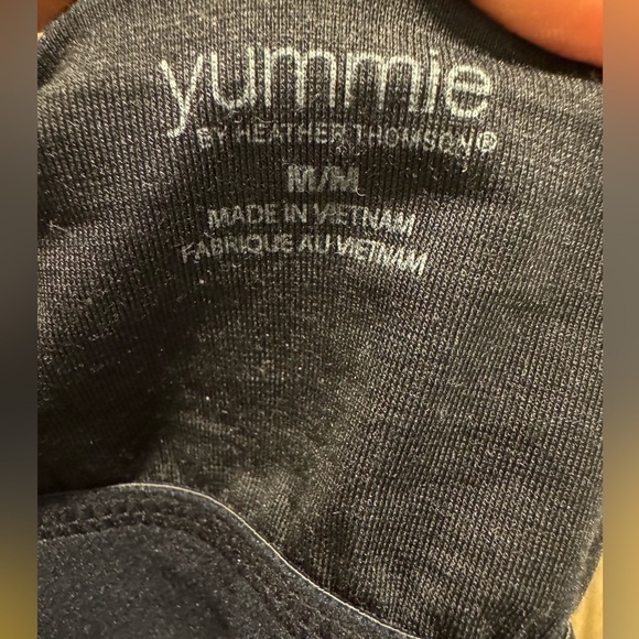 YUMMIE black multicolored tank size medium - Picture 3 of 7